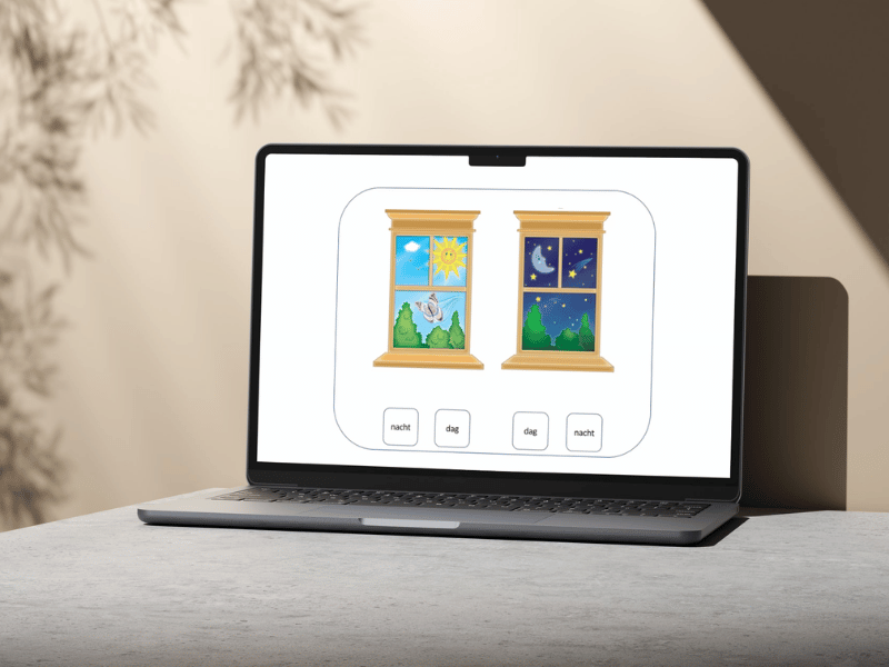 werkboek op laptop